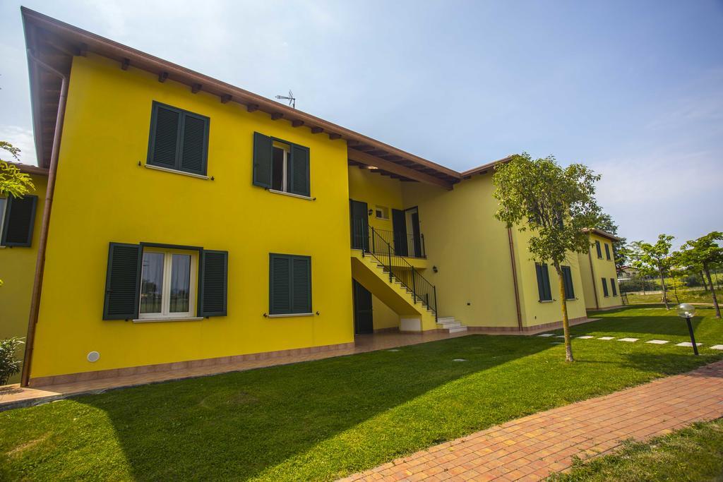 Residence Karina Moniga del Garda Екстериор снимка